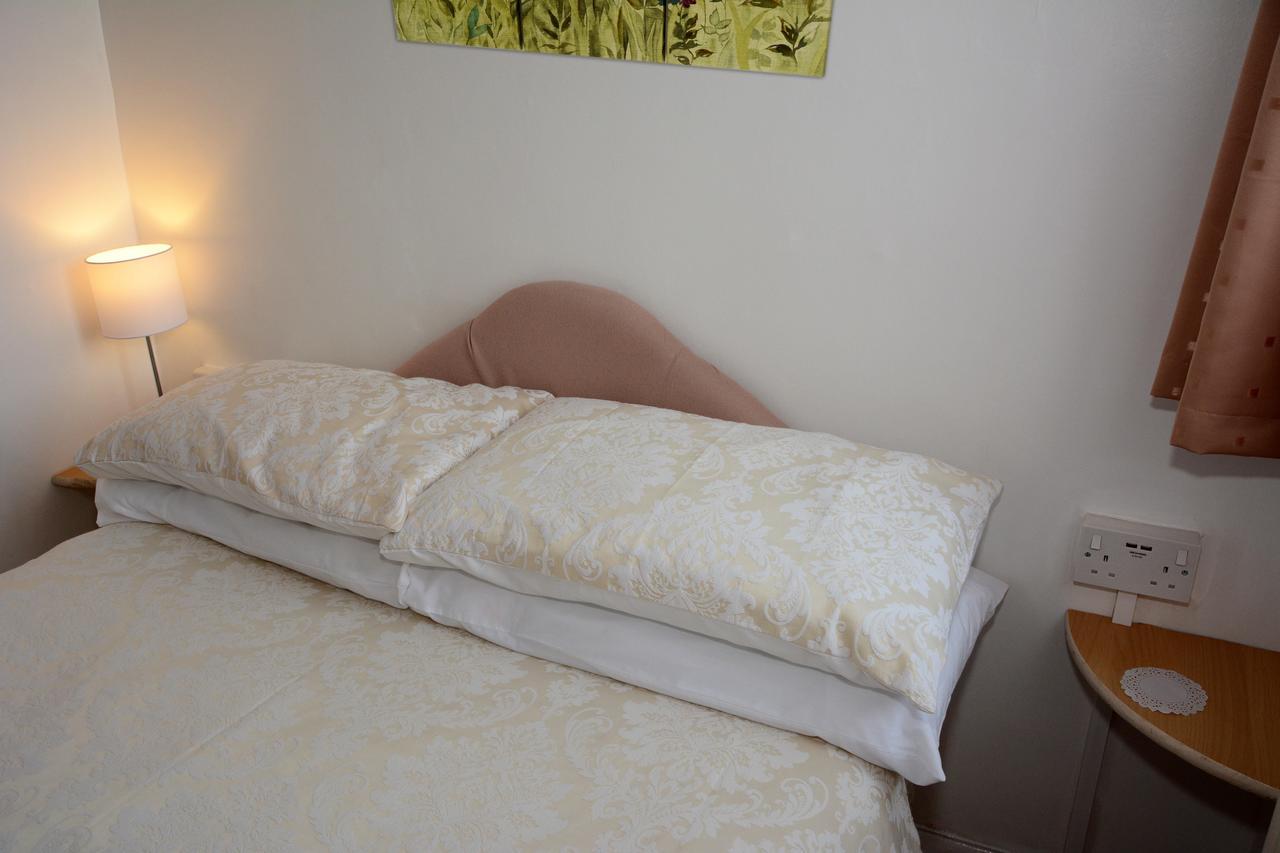 The Cove Guest House リル エクステリア 写真